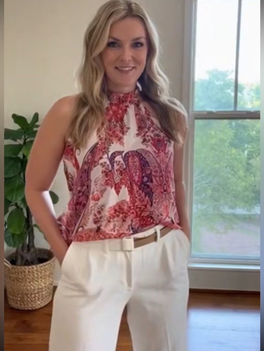 Violet + Claire chiffon paisley print sleeveless racerback blouse